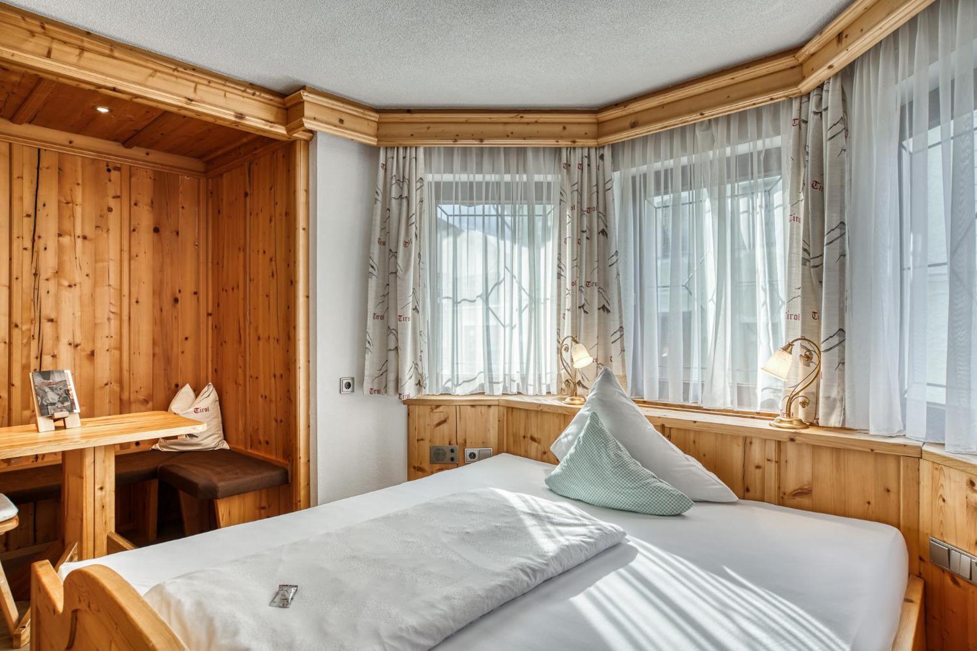 Hotel Alpenstolz Mieders Kamer foto