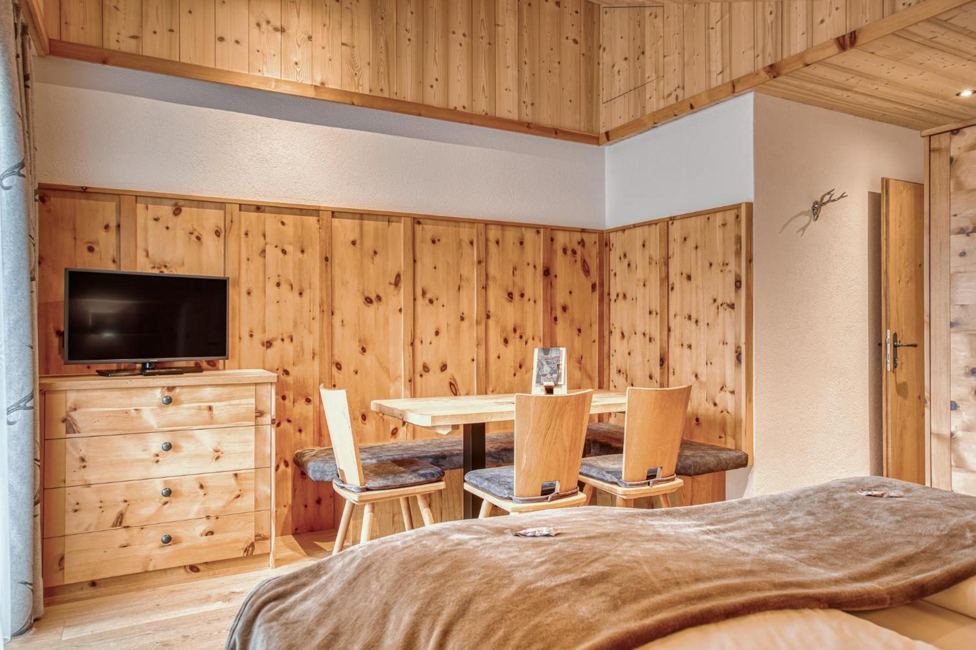 Hotel Alpenstolz Mieders Kamer foto