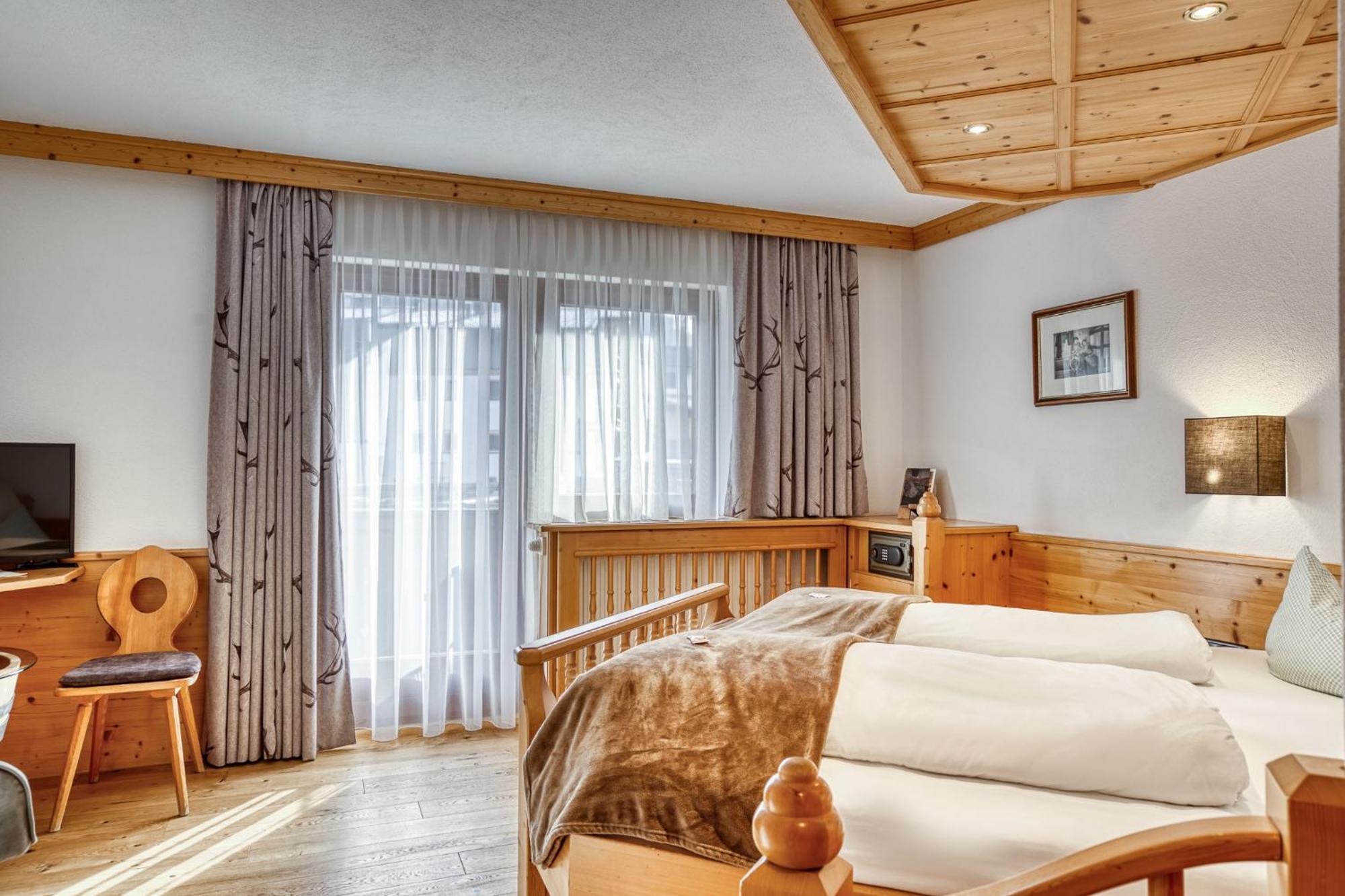 Hotel Alpenstolz Mieders Kamer foto