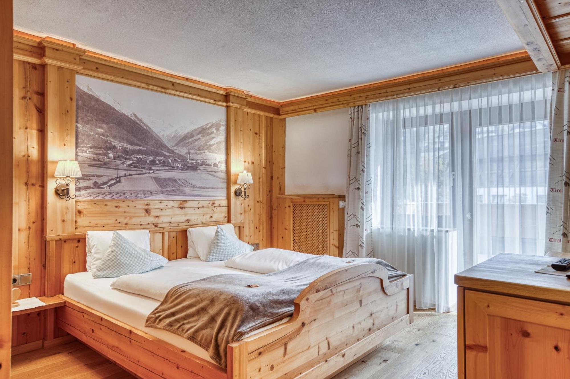 Hotel Alpenstolz Mieders Buitenkant foto