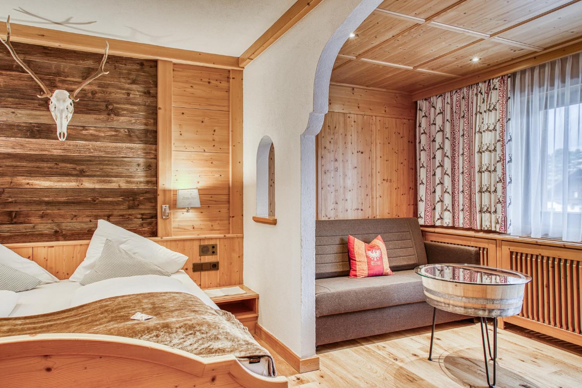 Hotel Alpenstolz Mieders Buitenkant foto